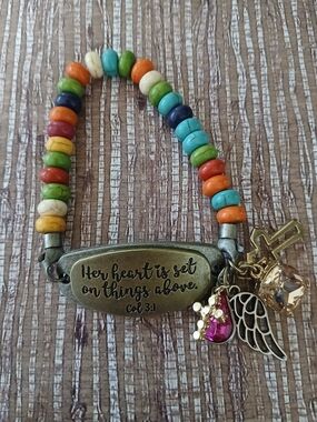 Inspirational Multicolor Beaded Bracelet with Accent Charms